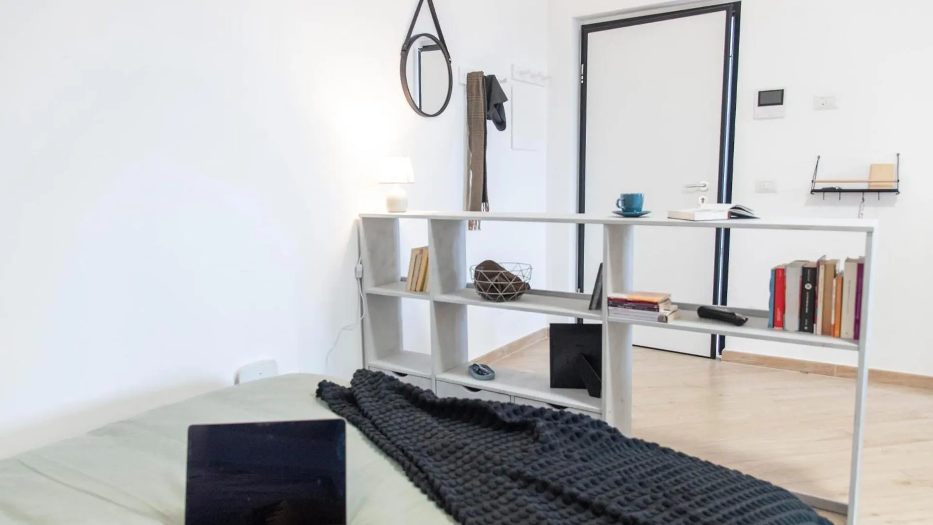 Kamchu Residence: Via Dei Laghi - Apt #R15 Ciampino Italy