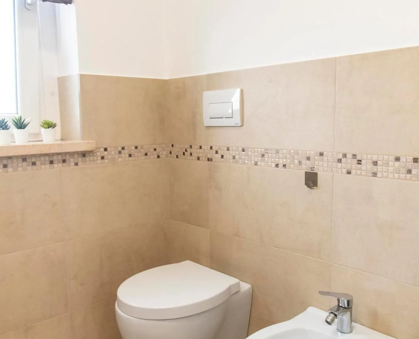 Apartment Kamchu Residence: Via Dei Laghi - Apt #R15 Ciampino