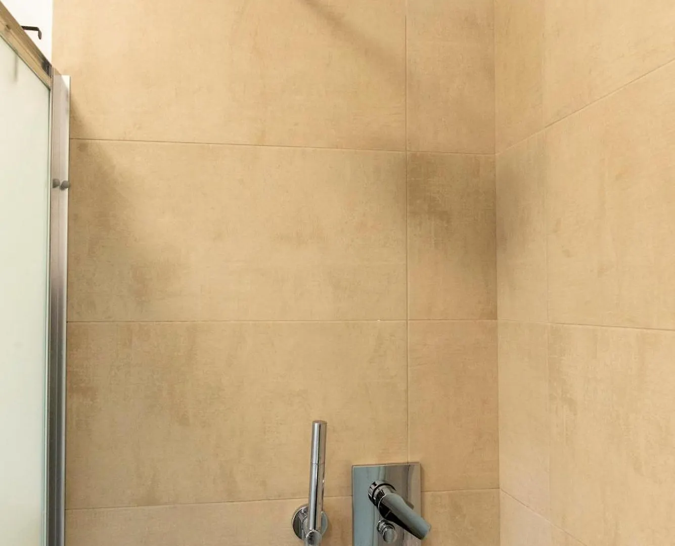 Kamchu Residence: Via Dei Laghi - Apt #R15 Ciampino 0*,